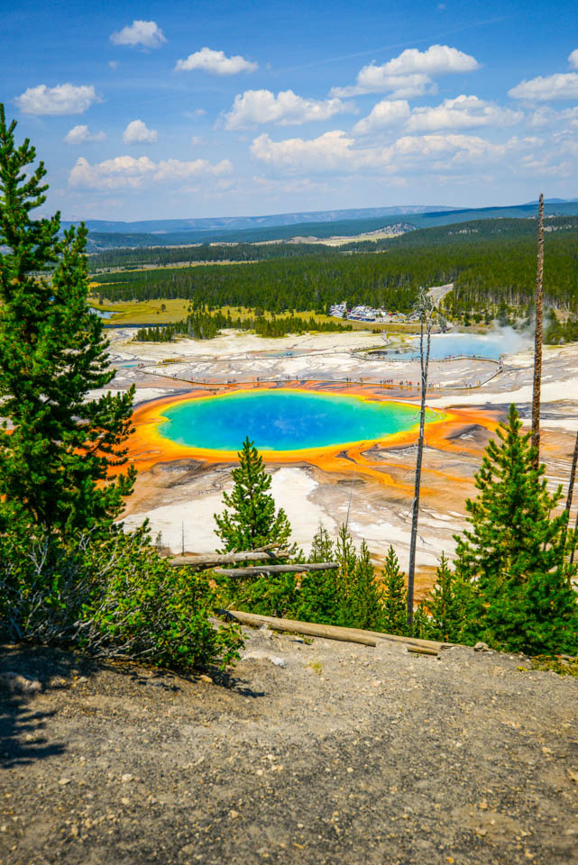 3 Stunning Grand Prismatic Springs Yellowstone National Park must see top things to do in Yellowstone